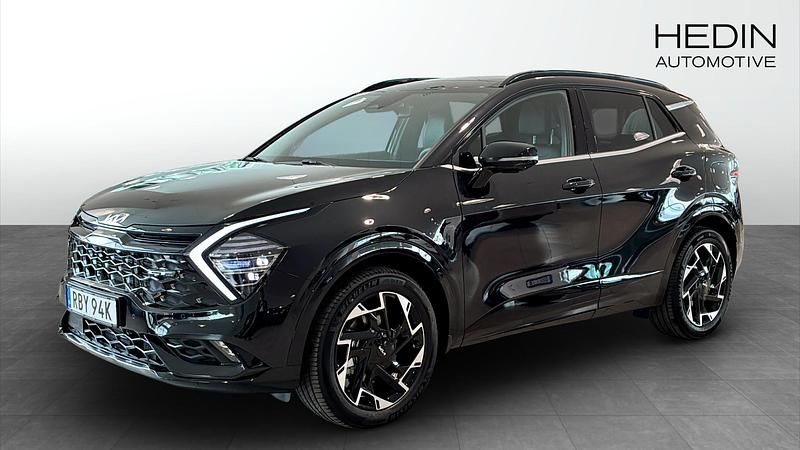 Svart (black) Begagnad 2025 Kia Sportage GT-Line SUV | 489 900 kr (Dyr) - Bild 1/4