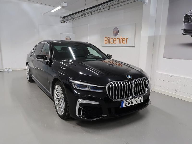 Begagnad BMW 745 M Sport 286 HK (210 kW) 2020 Svart Sedan