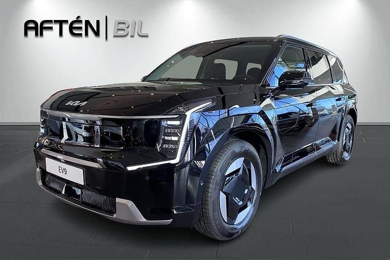 Svart Ny 2025 Kia EV9 Plus SUV | 794 900 kr (Bra pris) - Bild 1/4