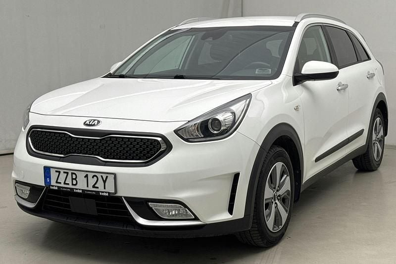 Vit Begagnad 2019 Kia Niro SUV | 189 000 kr (Bra pris) - Bild 1/4