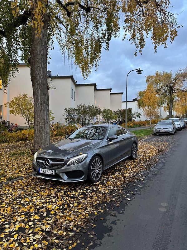 Begagnad 2016 Mercedes C250 Sportkupé | 259 000 kr (Marknadspris) - Bild 1/4