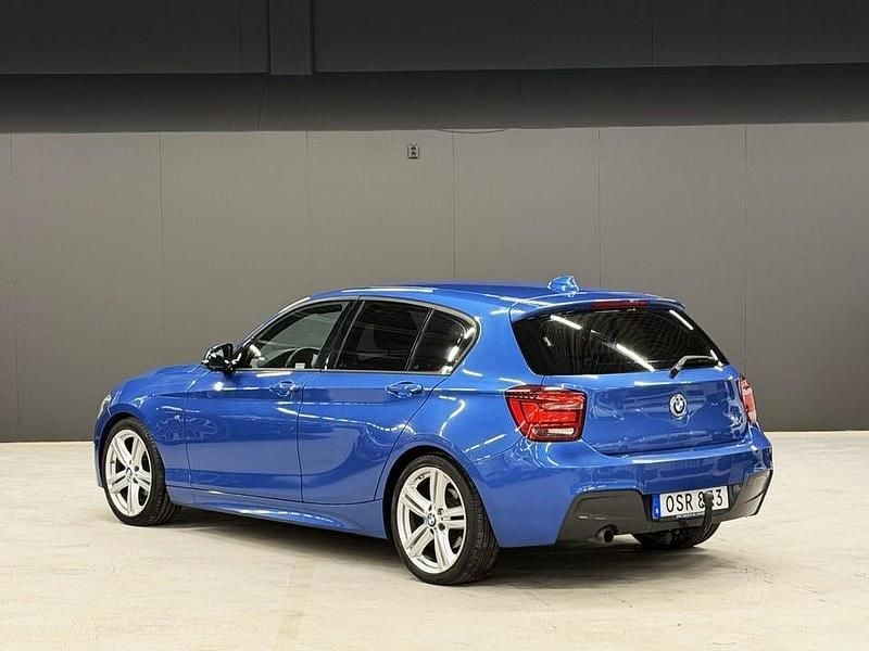 Begagnad BMW 116 M Sport 136 HK (100 kW) 2015 Blå metallic Halvkombi