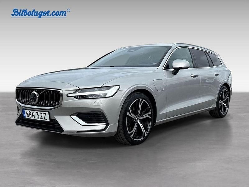 Silver Begagnad 2025 Volvo V60 Ultra Kombi | 569 000 kr - Bild 1/4
