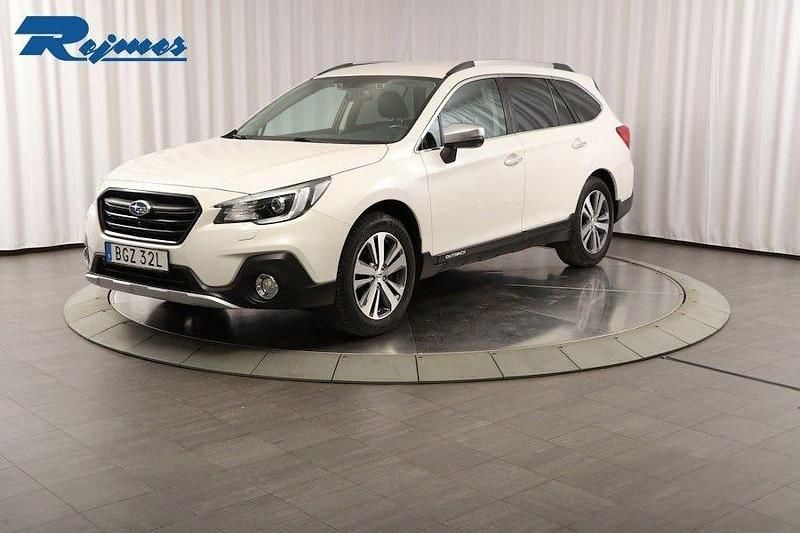 Vit Begagnad 2020 Subaru Outback Kombi | 259 800 kr (Superpris) - Bild 1/4