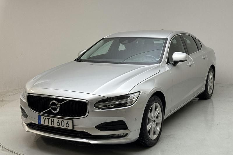 Silver Begagnad 2018 Volvo S90 Business Edition Sedan | 235 000 kr (Marknadspris) - Bild 1/4