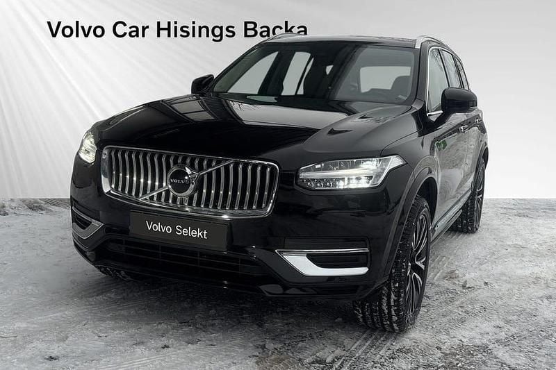 Svart Begagnad 2023 Volvo XC90 Plus SUV | 579 900 kr - Bild 1/2
