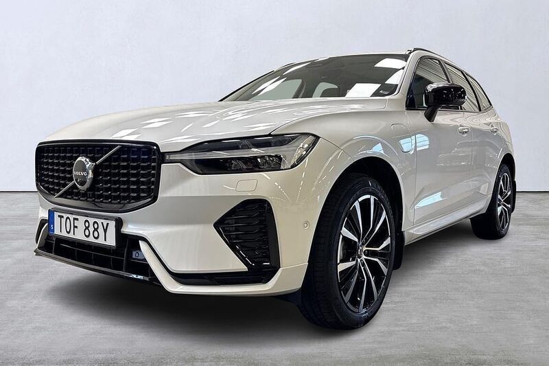 Vit Begagnad 2022 Volvo XC60 Plus SUV | 589 900 kr (Dyr) - Bild 1/4