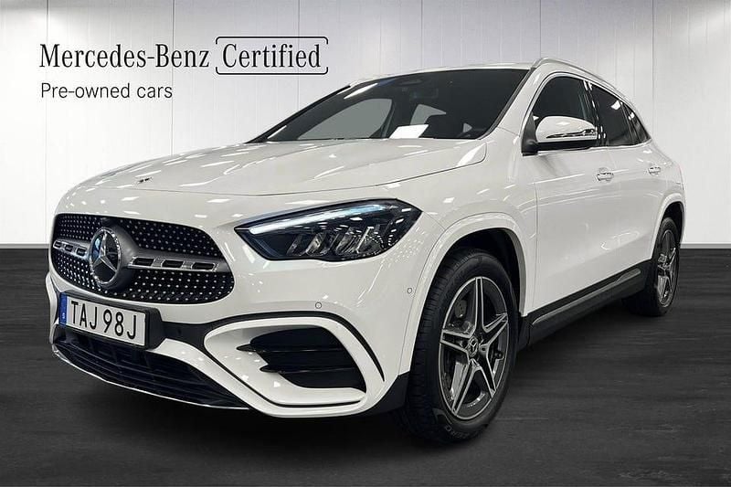 Begagnad Mercedes GLA250 AMG 218 HK (160 kW) 2024 Vit SUV