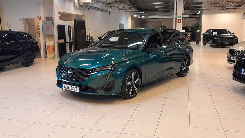 Blå Begagnad 2024 Peugeot 308 SW GT Kombi | 239 900 kr (Dyr) - Bild 1/4