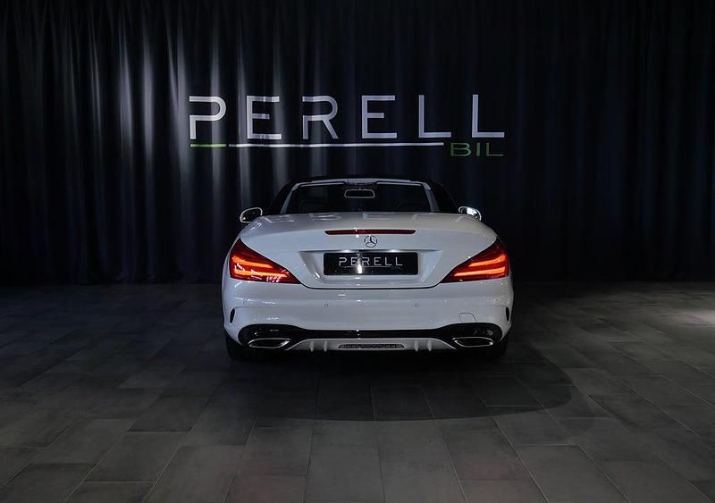 Begagnad Mercedes SL400 AMG line 367 HK (269 kW) 2017 Vit Cab