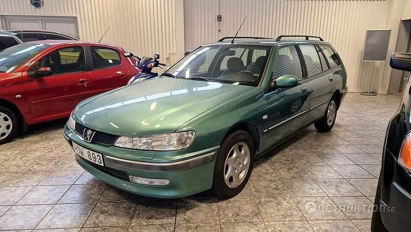 Grön Begagnad 1999 Peugeot 406 Kombi | 15 000 kr (Marknadspris) - Bild 1/4