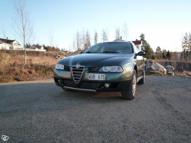 S 229 Ld Alfa Romeo Crosswagon Q4 1 9j Begagnad 2005 15 749