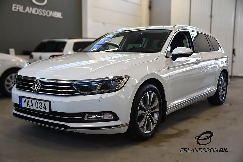 Begagnad VW Passat GT 190 HK (139 kW) 2015 Vit Kombi