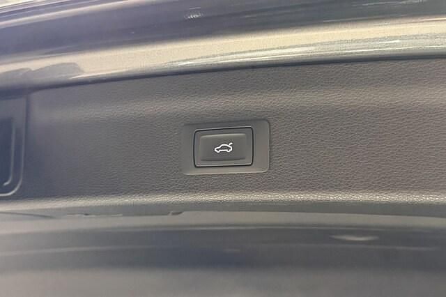 Begagnad Audi Q3 S-Line 248 HK (182 kW) 2021 Daytonagrå pärleffekt SUV