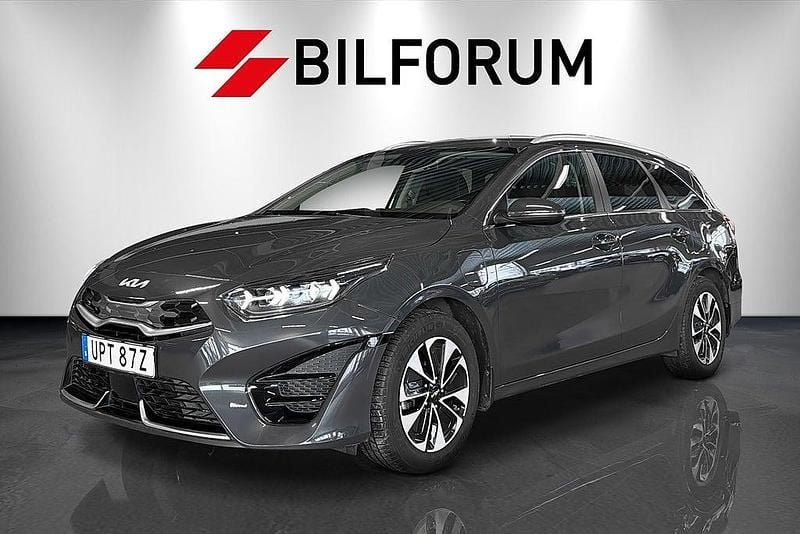 Grå Begagnad 2022 Kia Ceed Sportswagon Advance Kombi | 239 900 kr (Bra pris) - Bild 1/4