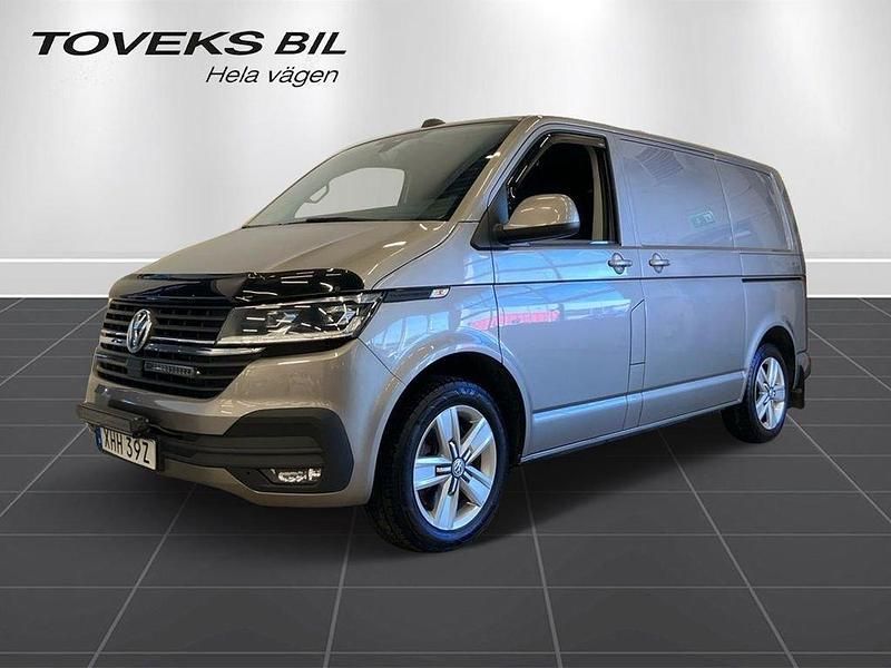 Ljusbrun (brun) Begagnad 2020 VW T6.1 Van | 279 900 kr - Bild 1/4
