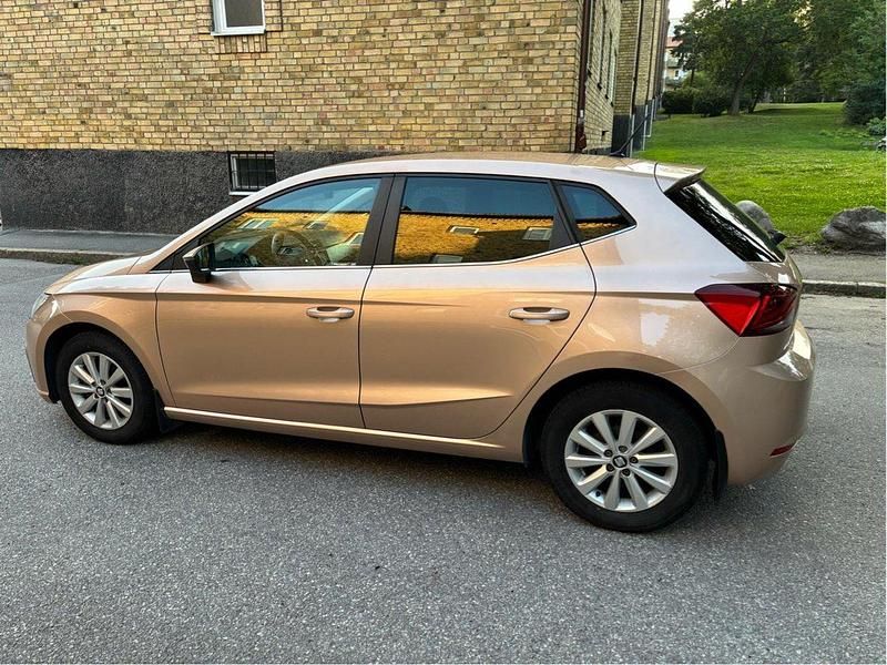 Begagnad 2018 Seat Ibiza Style Halvkombi | 80 000 kr (Marknadspris) - Bild 1/4