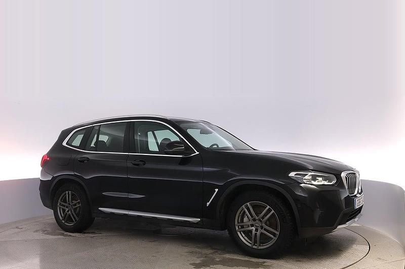 Begagnad BMW X3 184 HK (135 kW) 2022 Svart SUV