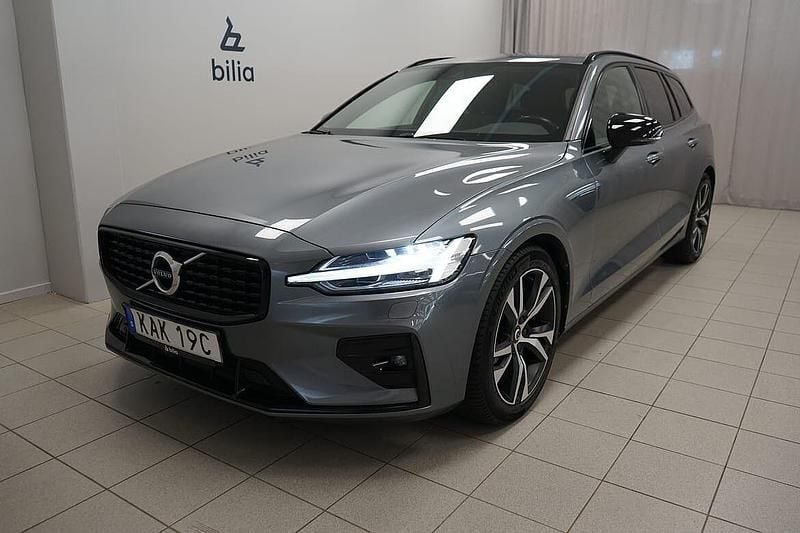 Begagnad 2021 Volvo V60 Kombi | 359 900 kr (Dyr) - Bild 1/3
