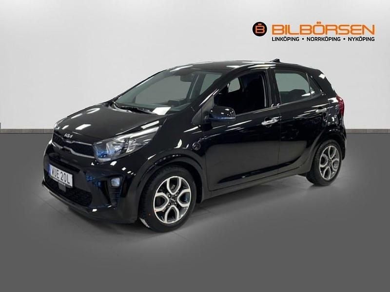 /abp/ aurora black pearl m Begagnad 2022 Kia Picanto Advance Halvkombi | 139 900 kr (Marknadspris) - Bild 1/4