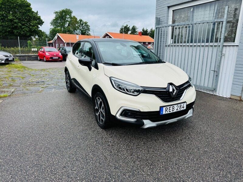 Flerfärgad Begagnad 2018 Renault Captur Intens SUV | 109 900 kr (Marknadspris) - Bild 1/4