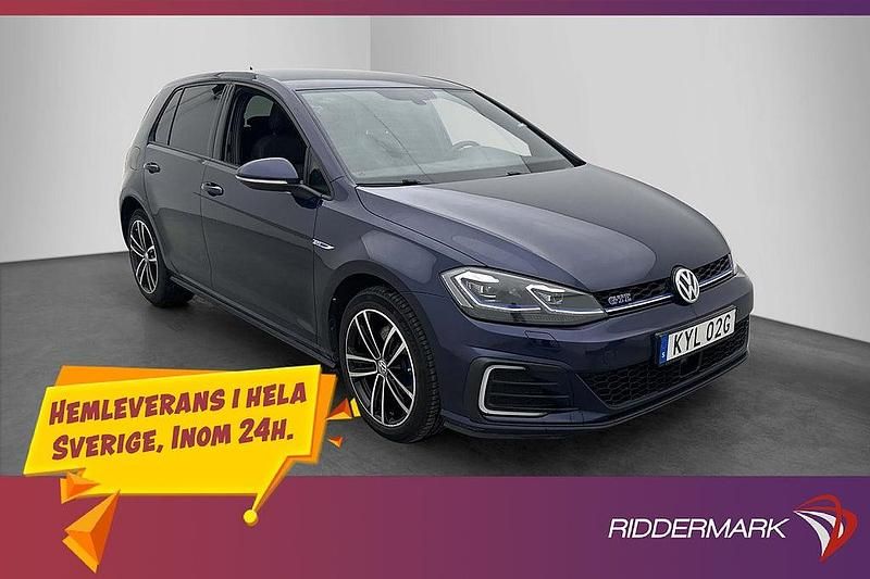 Blå Begagnad 2020 VW Golf VII GTE | 224 900 kr (Marknadspris) - Bild 1/3