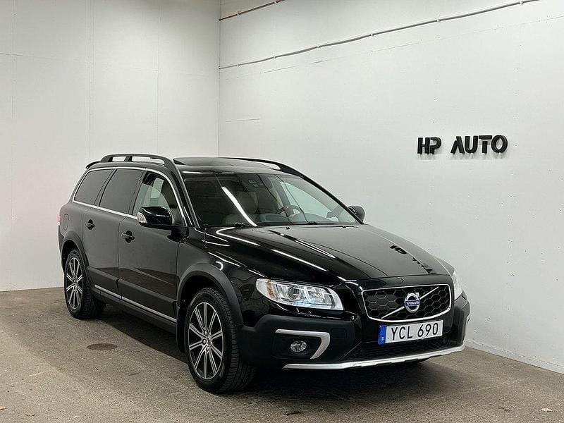 Svart Begagnad 2016 Volvo XC70 Standard Kombi | 228 900 kr (Marknadspris) - Bild 1/4