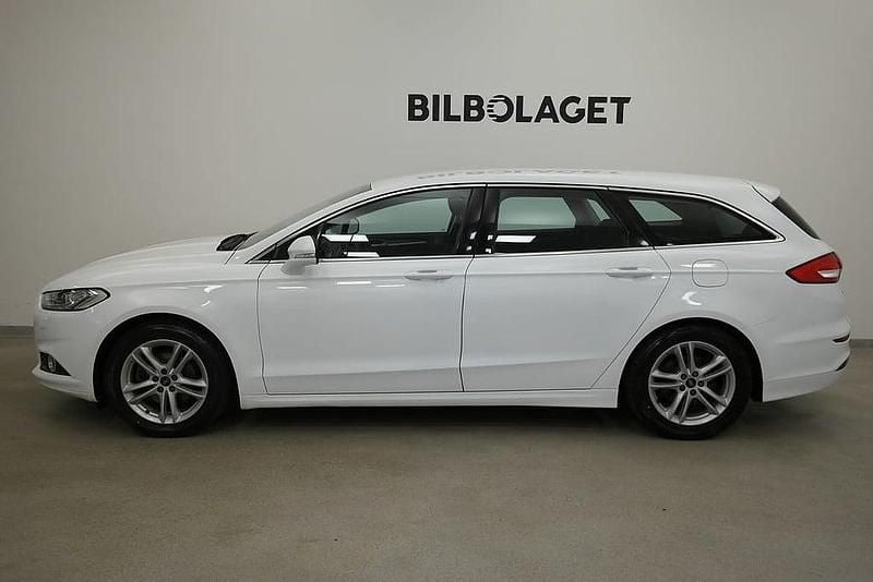 Begagnad Ford Mondeo Titanium 150 HK (110 kW) 2019 Vit Kombi