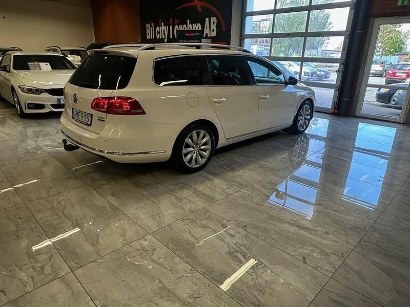 Begagnad VW Passat 140 HK (102 kW) 2013 Vit Kombi