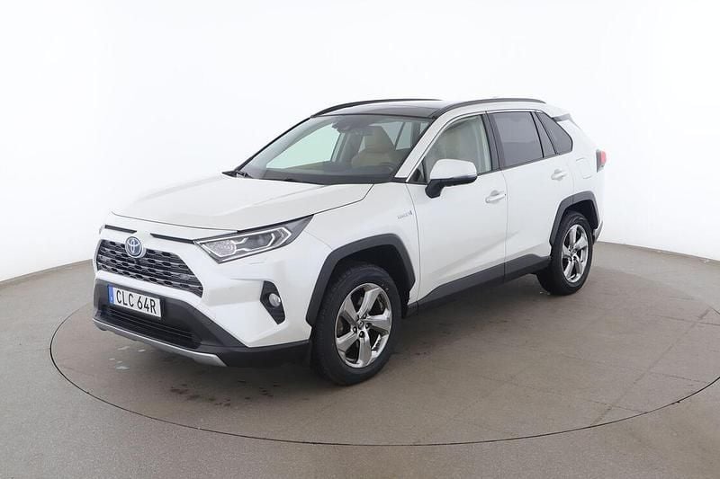 Vit Begagnad 2019 Toyota RAV4 Hybrid Executive SUV | 324 000 kr (Marknadspris) - Bild 1/4