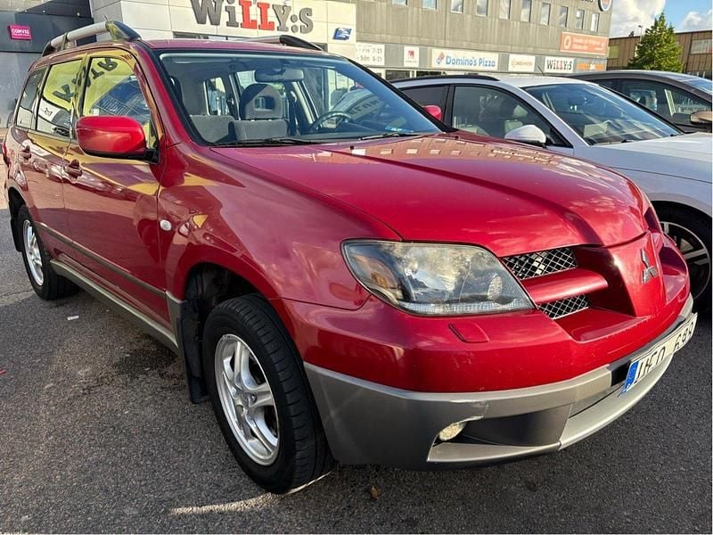 Röd Begagnad 2003 Mitsubishi Outlander SUV | 18 000 kr - Bild 1/4
