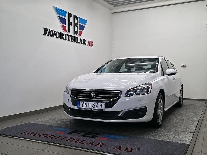 Vit Begagnad 2017 Peugeot 508 SW Kombi | 69 900 kr (Marknadspris) - Bild 1/4