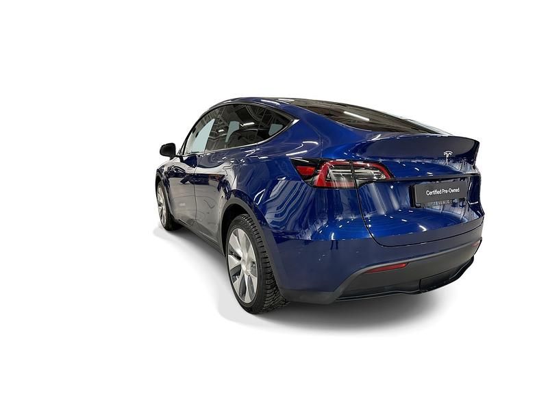Begagnad Tesla Model Y Long Range AWD 378 kW (514 HK) 2023 Blå SUV