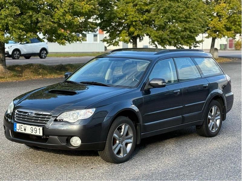 Grå Begagnad 2009 Subaru Outback SUV | 45 000 kr (Superpris) - Bild 1/4