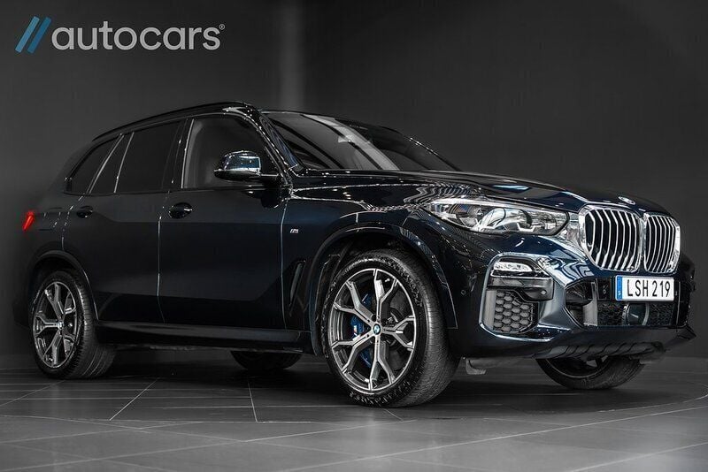 Svart Begagnad 2021 BMW X5 M Sport SUV | 573 750 kr (Superpris) - Bild 1/4