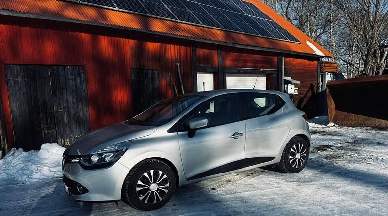 Begagnad Renault Clio IV 73 HK (53 kW) 2016