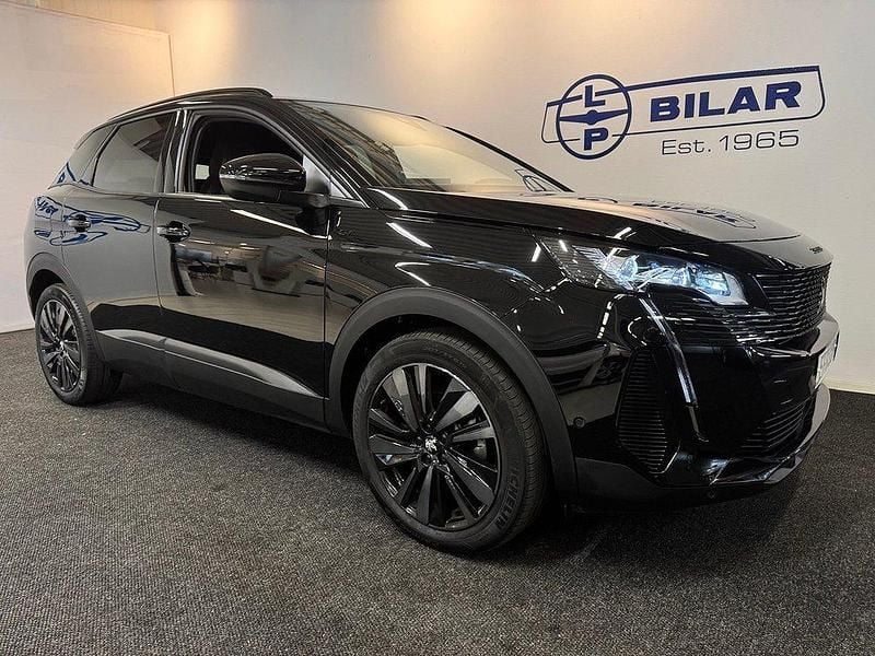 Svart Begagnad 2024 Peugeot 3008 GT SUV | 299 900 kr (Marknadspris) - Bild 1/4