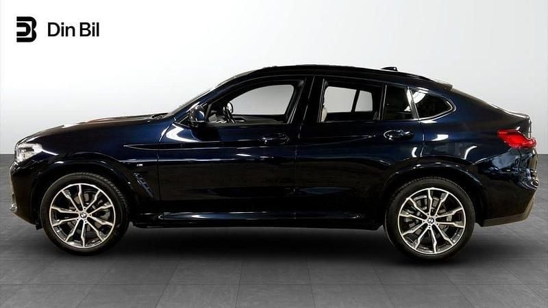 Begagnad BMW X4 M Sport 184 HK (135 kW) 2021 Carbon black SUV