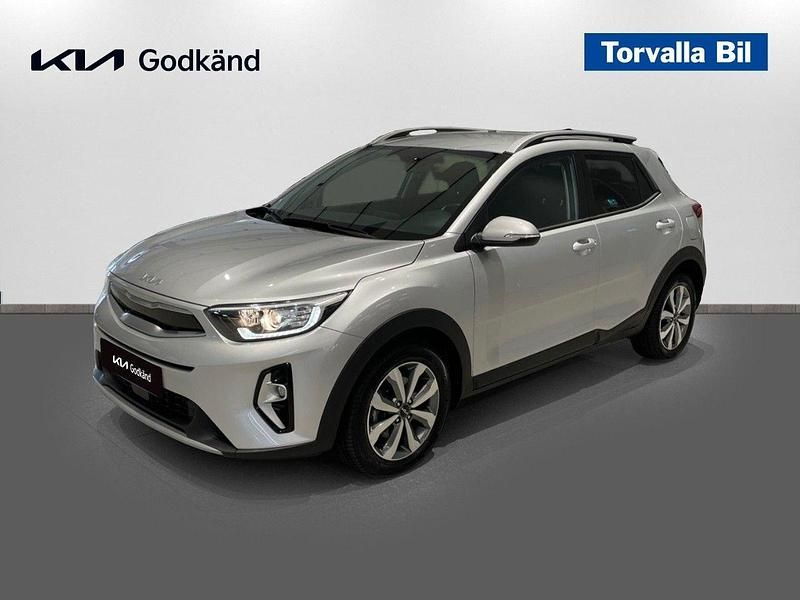 Grå Begagnad 2024 Kia Stonic Advance SUV | 249 900 kr (Lite dyr) - Bild 1/4