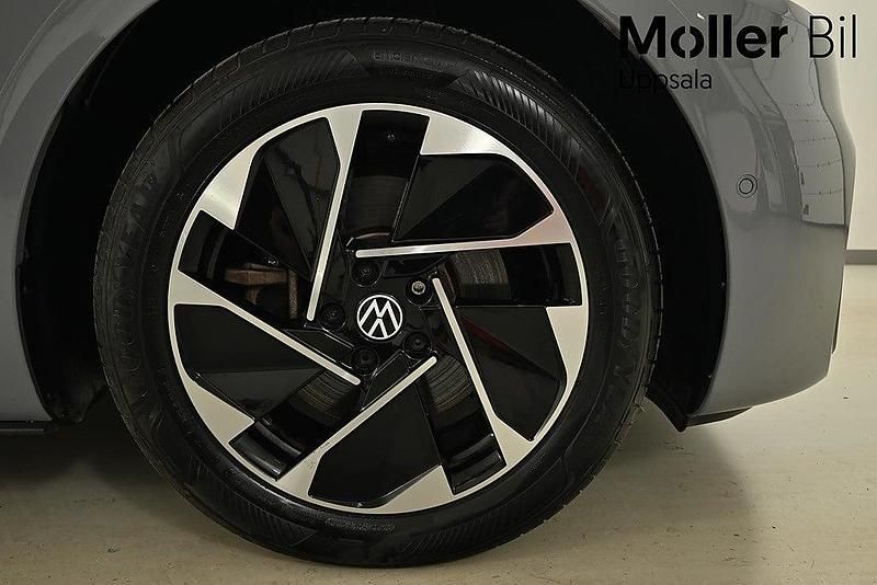 Begagnad VW ID.3 Pro Performance 150 kW (204 HK) 2023 Moonstone grey black Halvkombi
