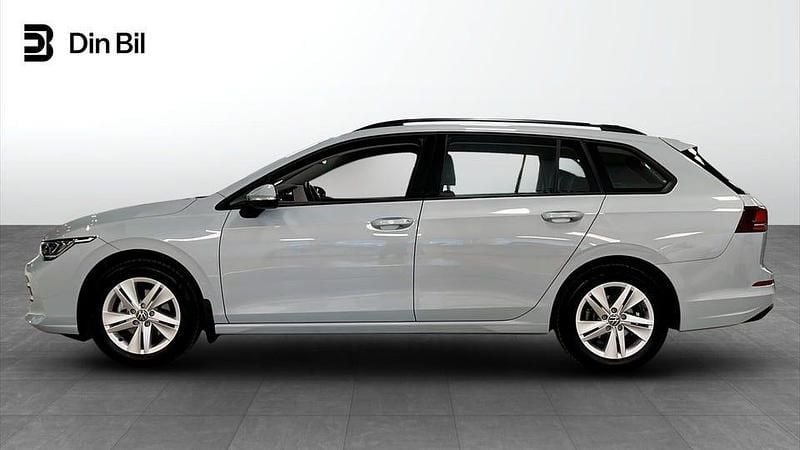 Begagnad VW Golf VIII 150 HK (110 kW) 2025 Blå Kombi