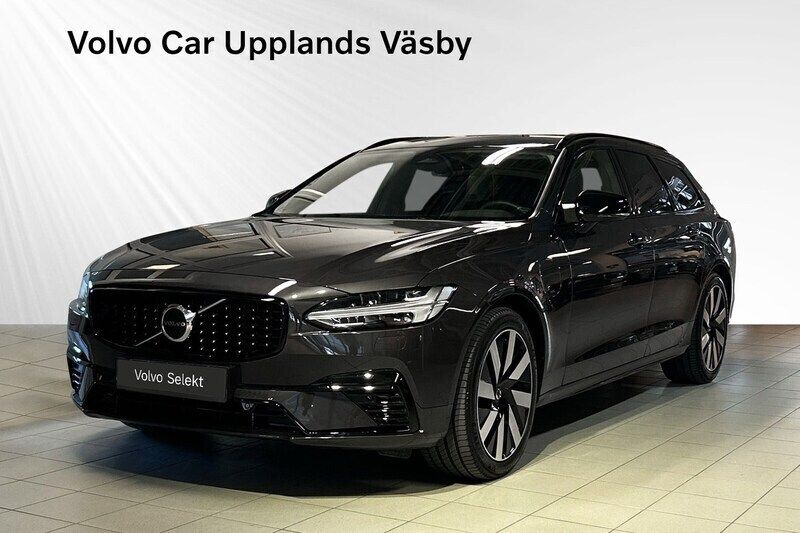 Grå Begagnad 2024 Volvo V90 Plus Kombi | 539 900 kr (Marknadspris) - Bild 1/3