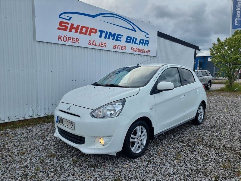 Vit Begagnad 2013 Mitsubishi Space Star Kombi | 49 900 kr (Marknadspris) - Bild 1/4