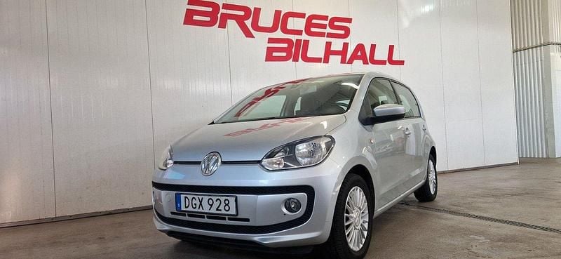 Silver Begagnad 2014 VW up! high up! Halvkombi | 73 900 kr (Lite dyr) - Bild 1/4