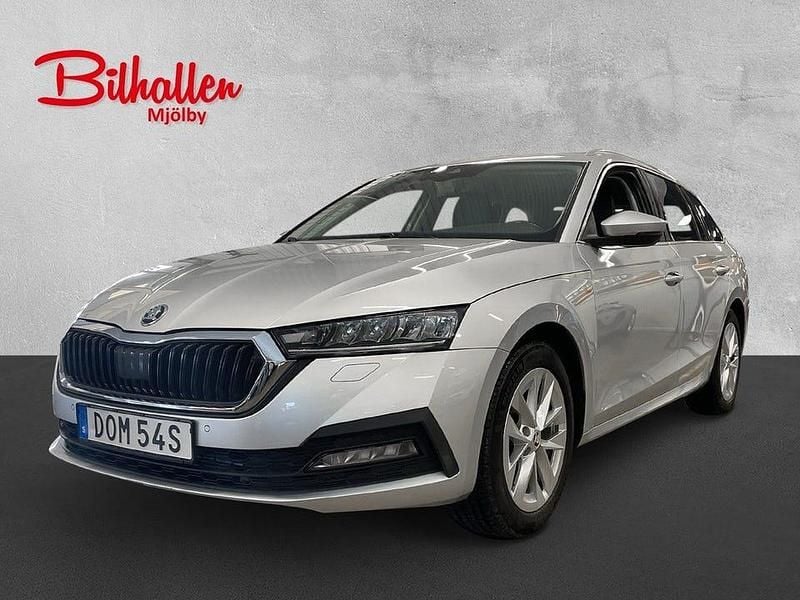 Silver Begagnad 2020 Skoda Octavia Kombi | 229 000 kr (Lite dyr) - Bild 1/4