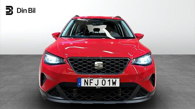 Begagnad Seat Arona Style 110 HK (80 kW) 2023 Röd SUV