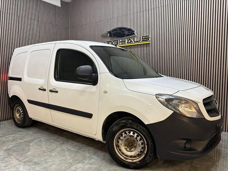Begagnad Mercedes Citan 108 75 HK (55 kW) 2015 Vit