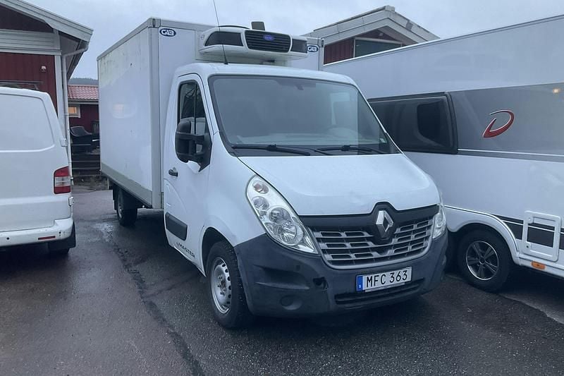 Vit Begagnad 2016 Renault Master | 149 000 kr (Lite dyr) - Bild 1/3