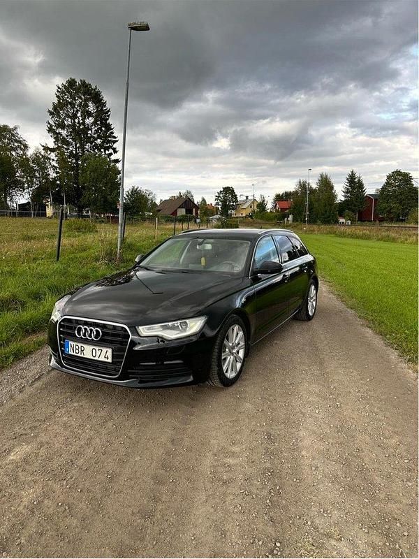 Svart Begagnad 2013 Audi A6 Proline Kombi | 115 000 kr (Dyr) - Bild 1/4