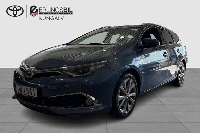 Blå Begagnad 2016 Toyota Auris Touring Sports Executive Kombi | 154 900 kr (Marknadspris) - Bild 1/3